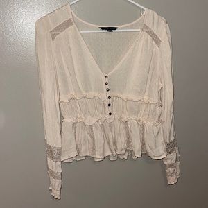 xs American eagle cream top